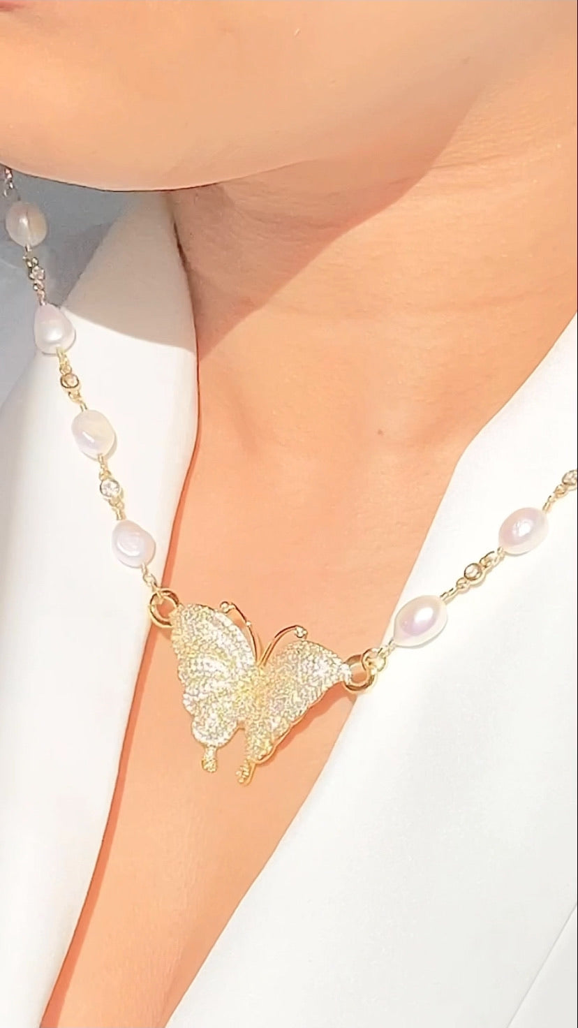 Pearly Wings Necklace