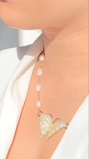 Pearly Wings Necklace